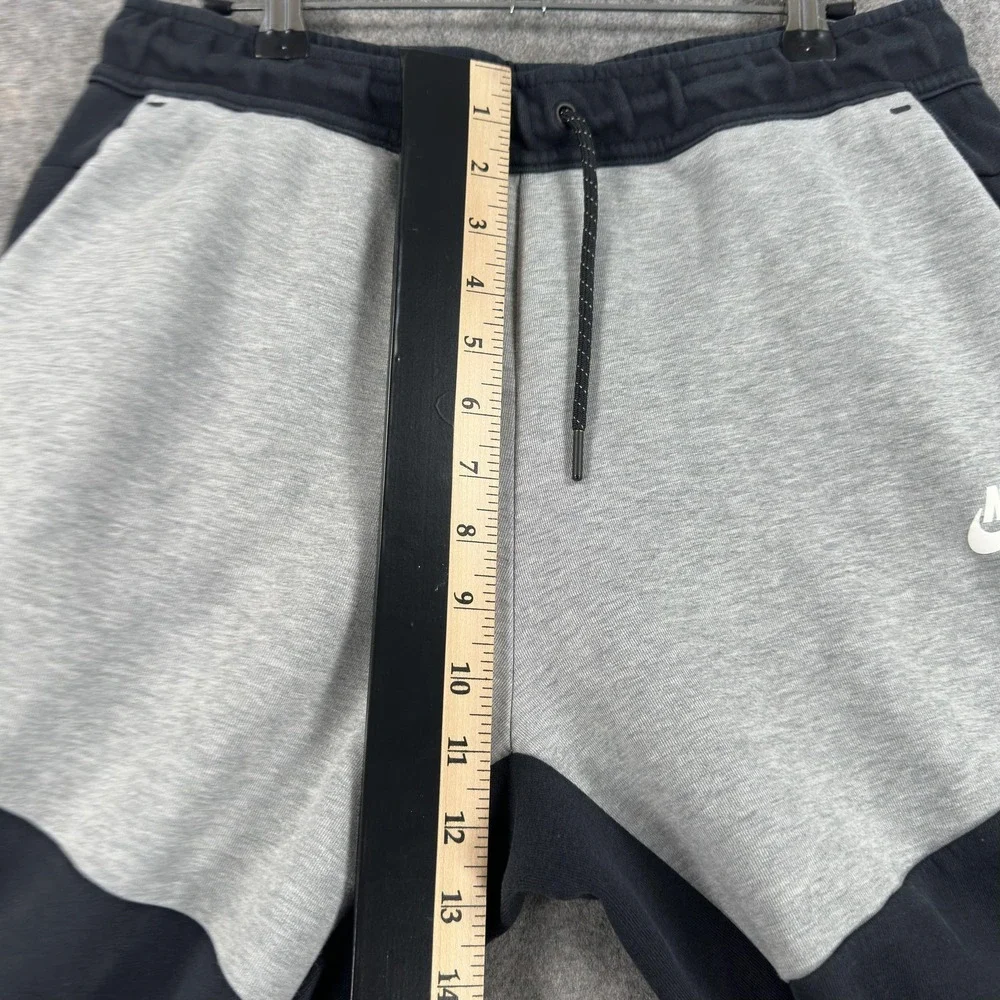Nike tech fleece